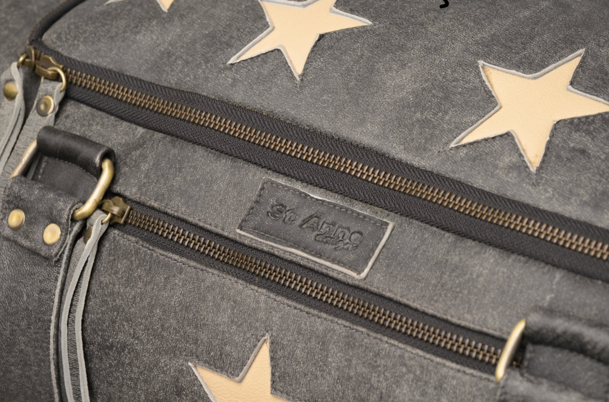 Oakley Overnighter in Distressed Grey with Stars
