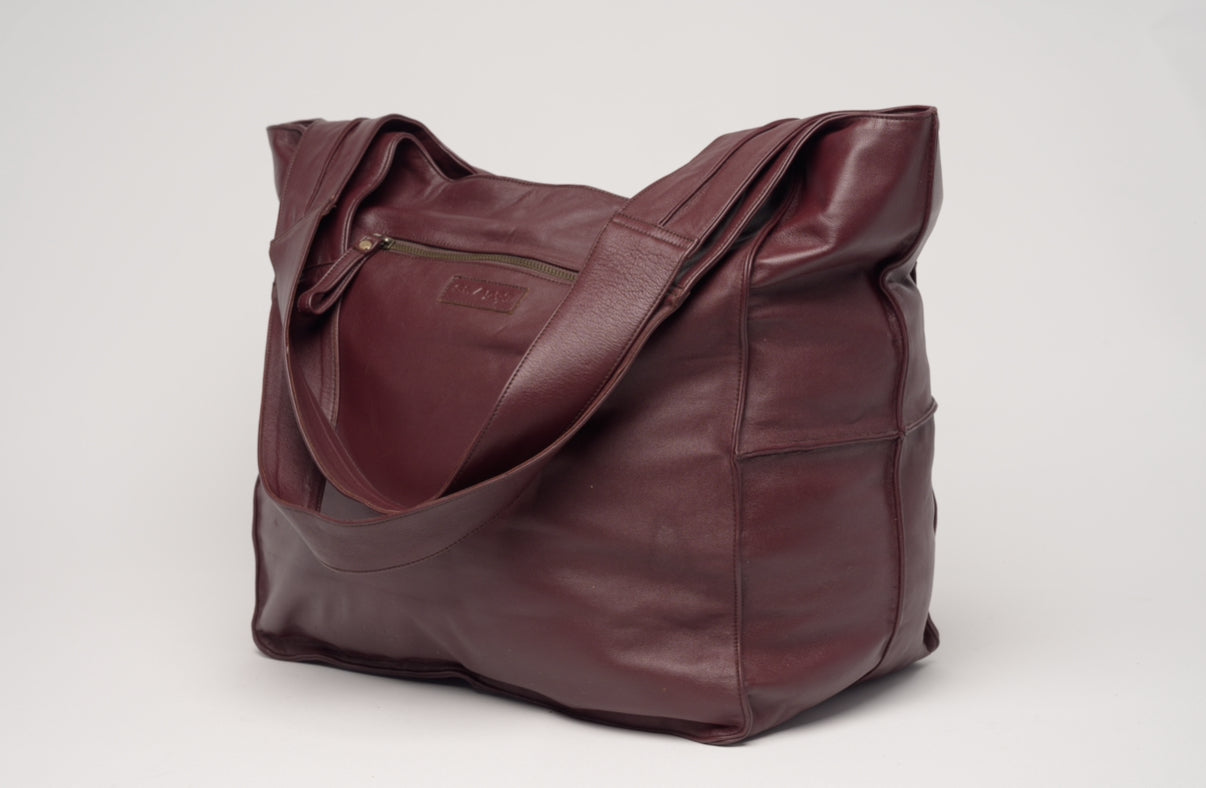 Tatum Tote Bag in Burgundy